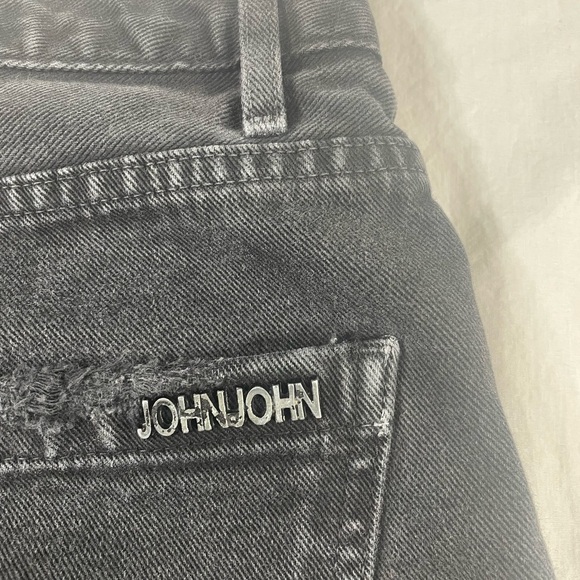 John John Made In Heaven Women Black Cut Off Denim Shorts Size 38/28 - Picture 9 of 9